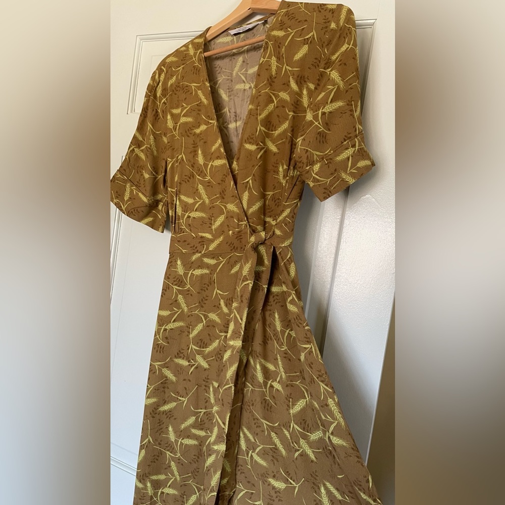 &other stories autumn-themed wrap dress, worn once.